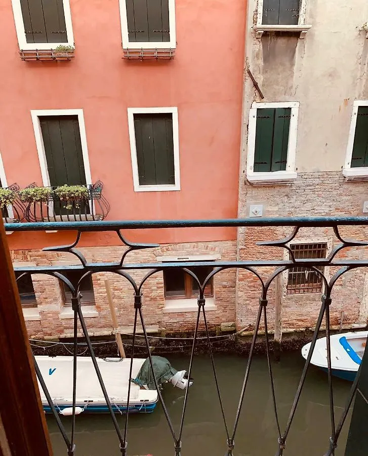Stefano'S Sweet Home Venise 0*,
